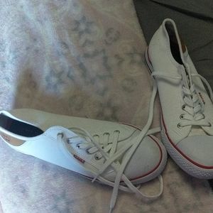 Levi 's woman size 11